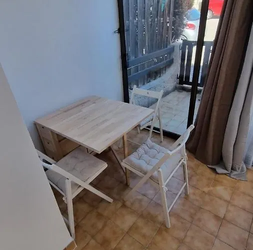 Studio Avec Terrasse A Sanary